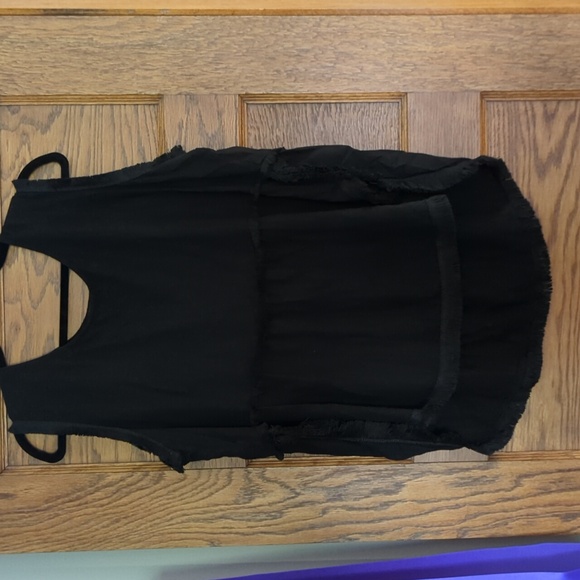Coco + Carmen Runway Linen Fringe Tank Top in Black Hi Low Style Size L/XL - Picture 2 of 8
